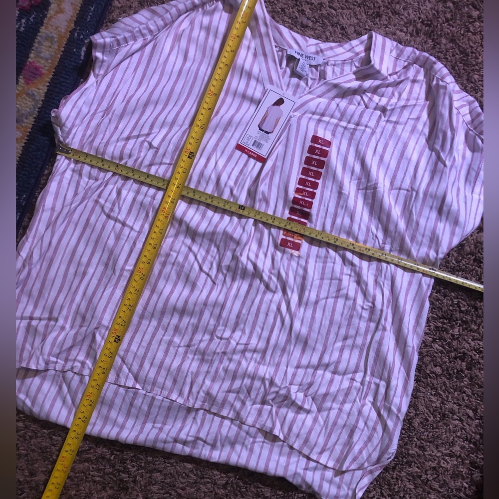 White and light red striped hi-lo top NWT